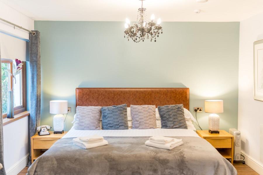 The Gower Hotel 4*